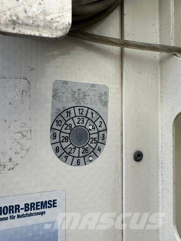 Berger VERBREITERBAR AUF 3.2M ERSTE LETZTE ACHS HEBEAX Curtainsider semi-trailers