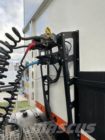 Berger VERBREITERBAR AUF 3.2M ERSTE LETZTE ACHS HEBEAX Curtainsider semi-trailers