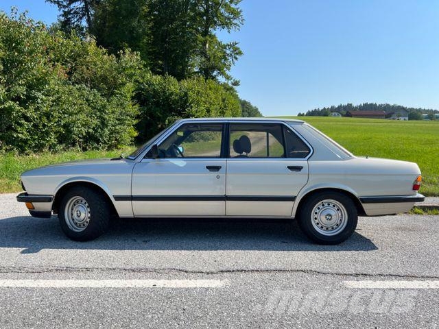 BMW 524 Td Automatik ink.Servise Pickerl neu 1 Hand Lengvieji automobiliai