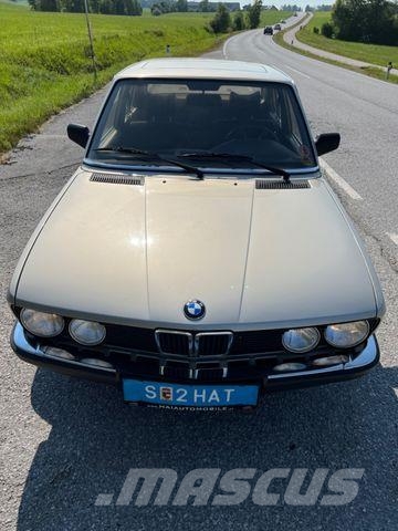 BMW 524 Td Automatik ink.Servise Pickerl neu 1 Hand Lengvieji automobiliai