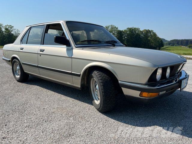 BMW 524 Td Automatik ink.Servise Pickerl neu 1 Hand Lengvieji automobiliai