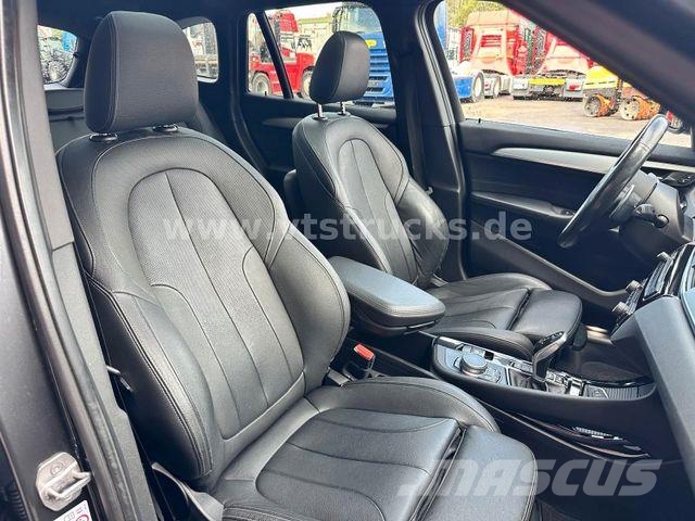 BMW X1 xDrive 20 i M Sport Bestelwagens met open laadbak