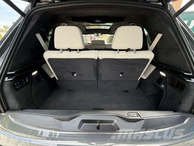 BMW X7*xDrive*40d*M-Sport*7 SITZER*PANO*FULL PPF Пікапи / Бічне розвантаження