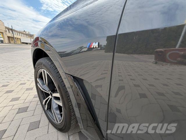 BMW X7*xDrive*40d*M-Sport*7 SITZER*PANO*FULL PPF Пікапи / Бічне розвантаження