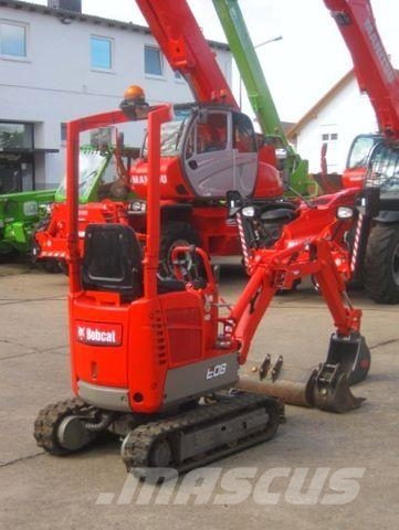 Bobcat E 08 * 3x Löffel * * Verstellfahrwerk * vgl. 10 Minibagger < 7t