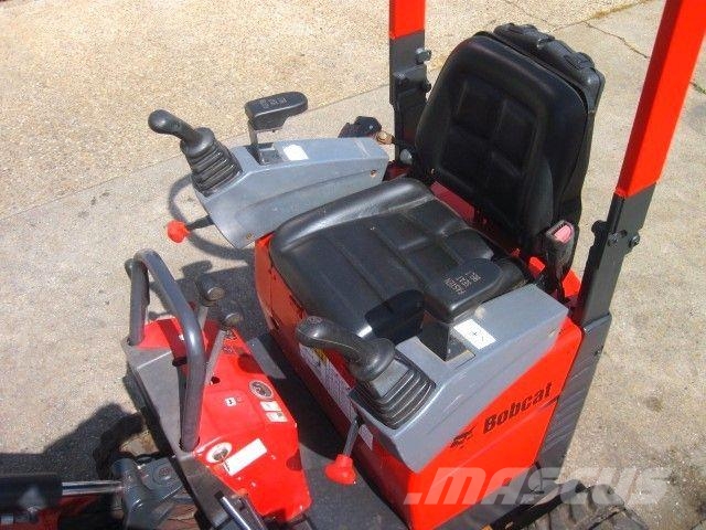 Bobcat E 10 * 2x Löffel * * Verstellfahrwerk * vgl 08 Minibagger < 7t