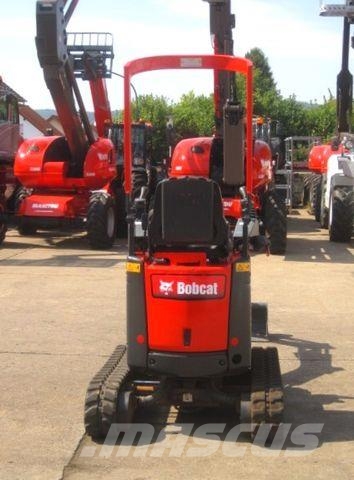 Bobcat E 10 * 2x Löffel * * Verstellfahrwerk * vgl 08 Minibagger < 7t