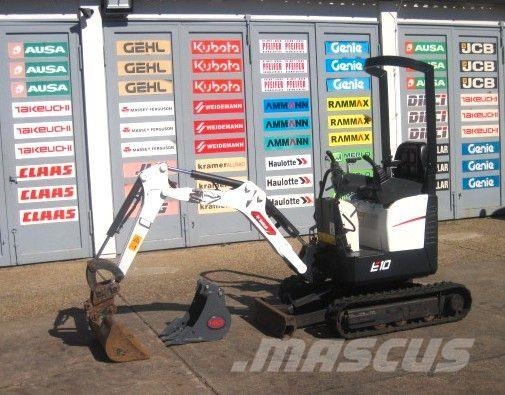 Bobcat E 10 * 2x Löffel * * Verstellfahrwerk * vgl. 08 Mini excavadoras < 7t