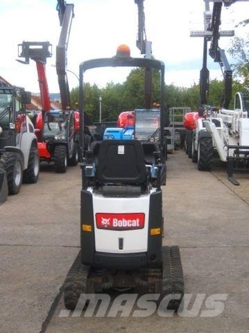 Bobcat E 10 z * 2x Löffel * * Verstellfahrwerk * vgl 08 Minibagger < 7t