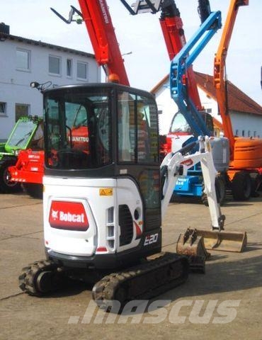 Bobcat E 20 * 2x Löffel * * Verstellfahrwerk * Minigravemaskiner