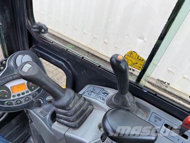 Bobcat E26 / 2017 BJ / 3 x Löffel حفارات صغيرة أقل من 7 طن (حفارات صغيرة)