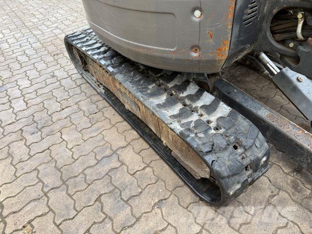 Bobcat E26 / 2017 BJ / 3 x Löffel حفارات صغيرة أقل من 7 طن (حفارات صغيرة)