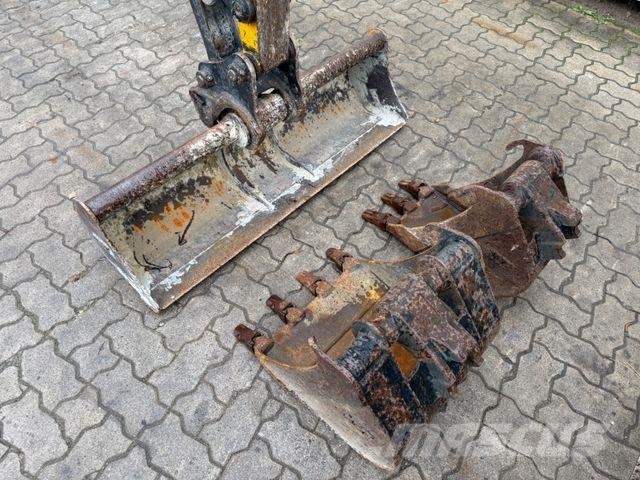 Bobcat E26 / 2017 BJ / 3 x Löffel حفارات صغيرة أقل من 7 طن (حفارات صغيرة)