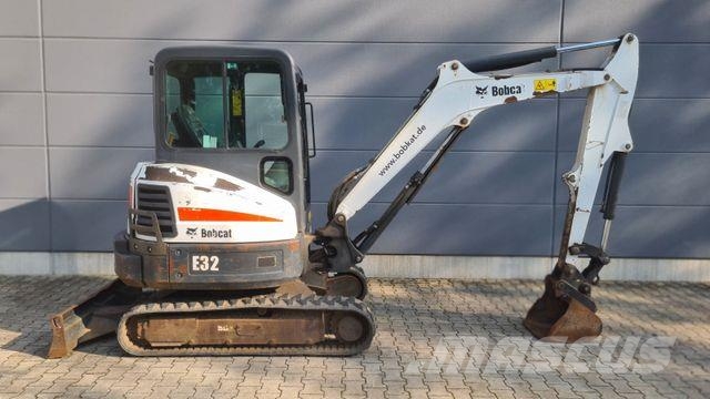 Bobcat E32 - Service neu - 2 x Ketten neu Εκσκαφάκι (διαβολάκι) < 7t