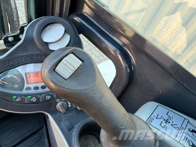Bobcat E50 / 2016 BJ / 3.381 H / 2 x Löffel / MS03 Minibagger < 7t