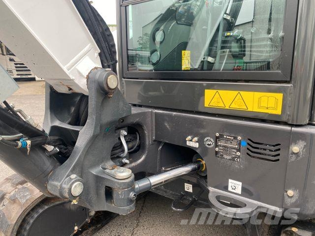 Bobcat E55 Z R2 Schnellwechsler Hydr. Schwenklöffel حفارات صغيرة أقل من 7 طن (حفارات صغيرة)