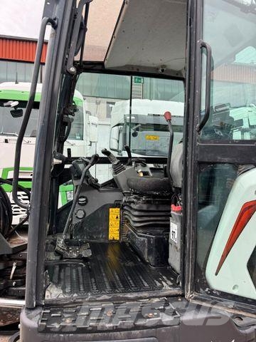 Bobcat E60 * KLIMA * 1.700 H * 2 X LÖFFEL * 1. HAND * Minibagger < 7t