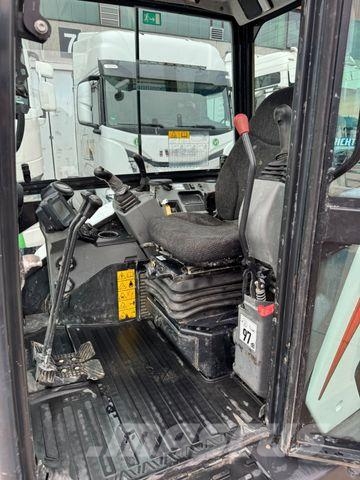 Bobcat E60 * KLIMA * 1.700 H * 2 X LÖFFEL * 1. HAND * Minibagger < 7t