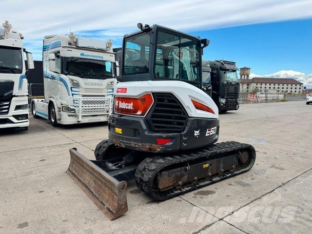 Bobcat E60 * KLIMA * 1.700 H * 2 X LÖFFEL * 1. HAND * Minibagger < 7t