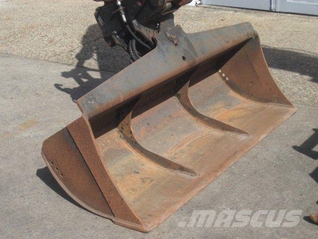 Bobcat E85 * 2x Löffel * Minibagger < 7t