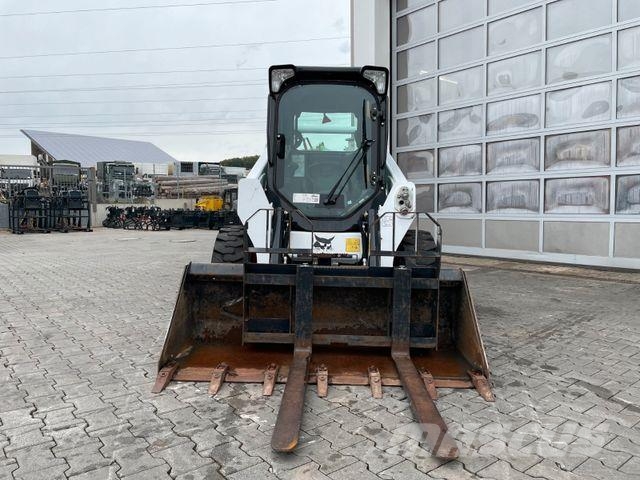 Bobcat S530 / nur 131h !! / Gabel / Schaufel حفارات صغيرة أقل من 7 طن (حفارات صغيرة)