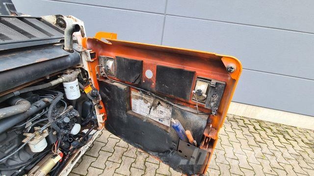 Bobcat T110 - Ketten 70 % - Zange - Joystick Crawler dozers