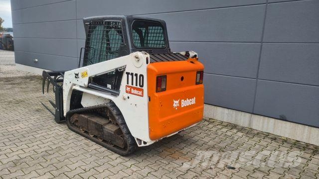 Bobcat T110 - Ketten 70 % - Zange - Joystick Crawler dozers