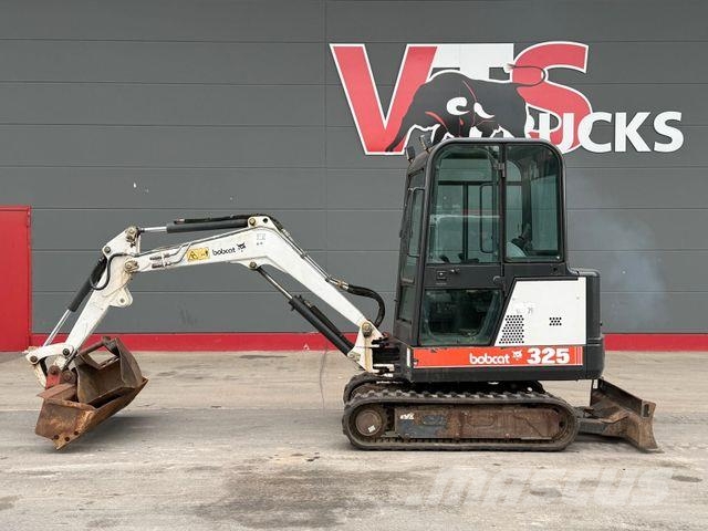 Bobcat X 325 Gummikette/Tiefenlöffel/Grabenlöffel 1999 Mini kotrók < 7t