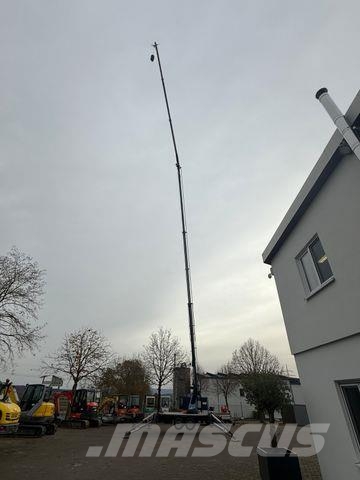 Böcker AHK 30 KS / 1500, Bj 22, 1024 BH, TOP Byggkranar