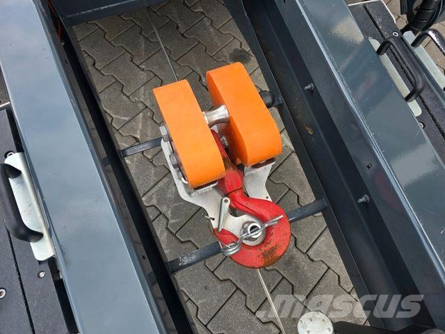 Böcker AHK 36/2400 / nur 335h / 2023 Otros remolques