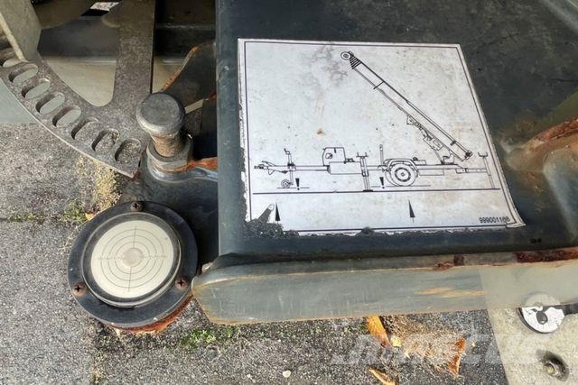 Böcker Junior HD 24/0-7, Schrägaufzug,Dachdecker Pacēlājplatformas - piekabes
