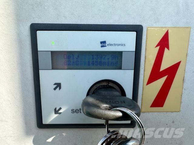 Böcker RK 36-2400 / Raupenkran / UVV NEU Camiones grúa