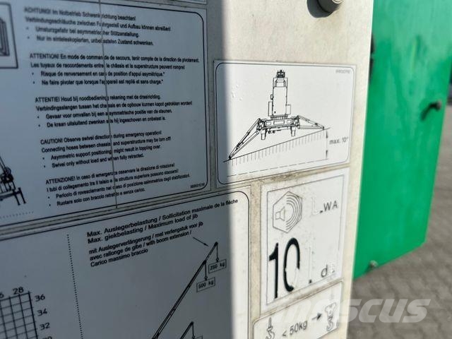 Böcker RK 36-2400 / Raupenkran / UVV NEU Camiones grúa