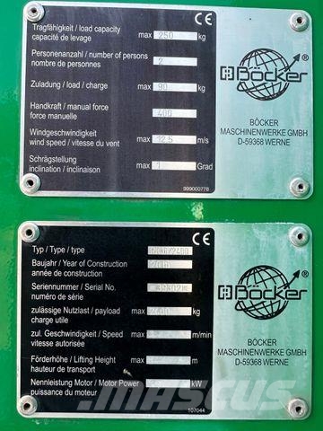 Böcker RK 36-2400 / Raupenkran / UVV NEU Camiones grúa