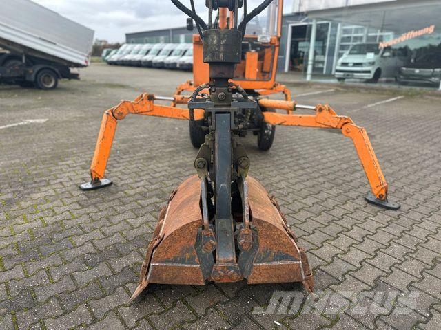 Boki Friedhofsbagger TOP Retrocargadoras