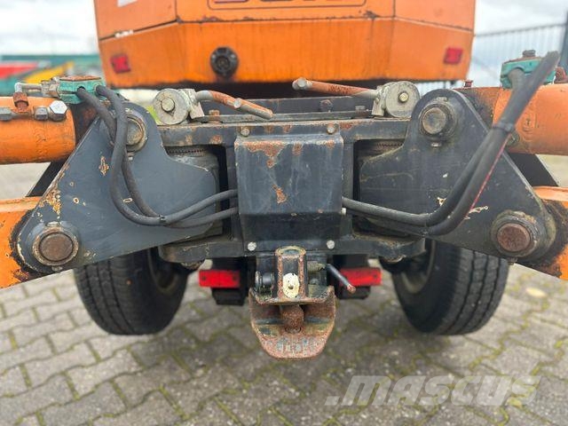 Boki Friedhofsbagger TOP Retrocargadoras