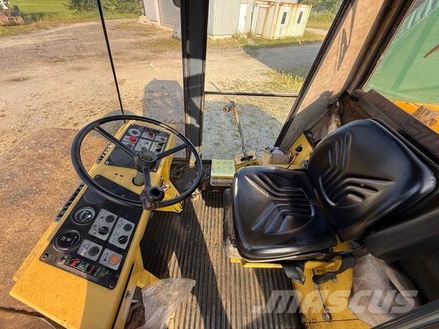 Bomag BW 213D-2 Andere Walzen
