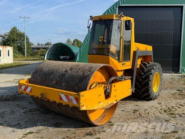 Bomag BW 213D-2 Andere Walzen