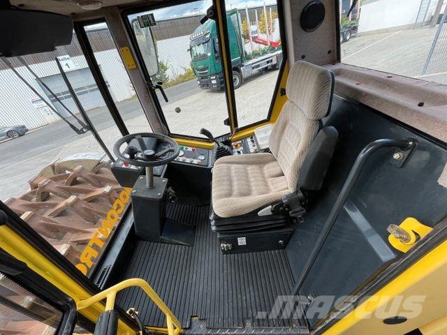 Bomag BW 225 D-3 / 2001 / nur 3.824h! / Variocontrol 单轮压路机