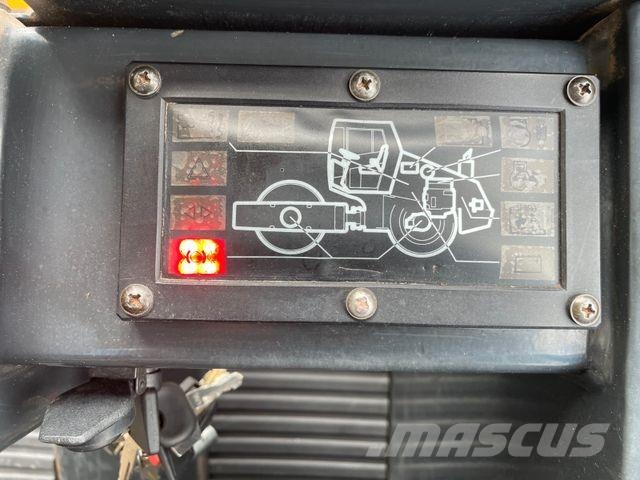 Bomag BW 225 D-3 / 2001 / nur 3.824h! / Variocontrol 单轮压路机