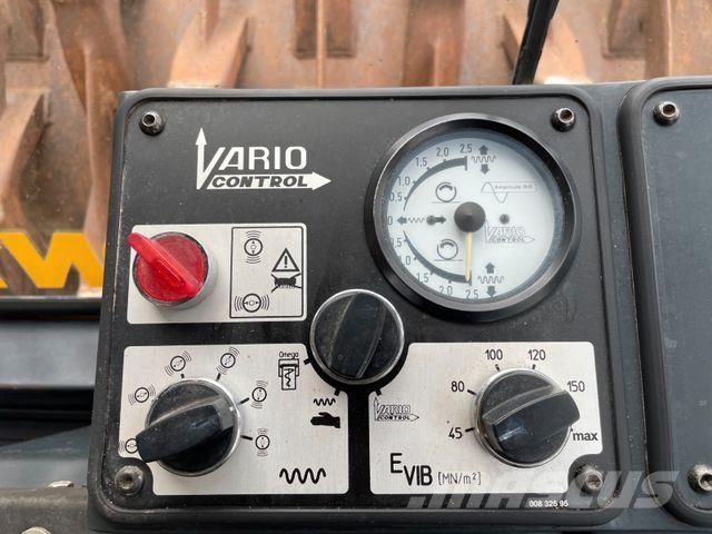 Bomag BW 225 D-3 / 2001 / nur 3.824h! / Variocontrol 单轮压路机