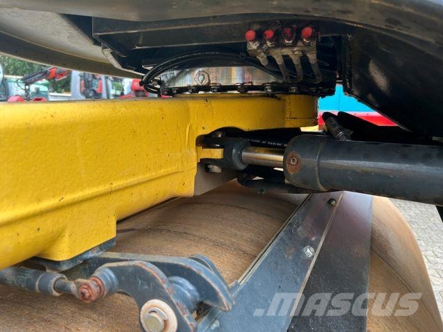 Bomag Tandem Walze BW 154 AP-4v Dvojni valjarji