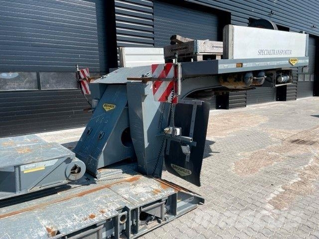Broshuis 3 achs Tiefbett / 2 x Verlärungsträger / 19 M Low loader-semi-trailers