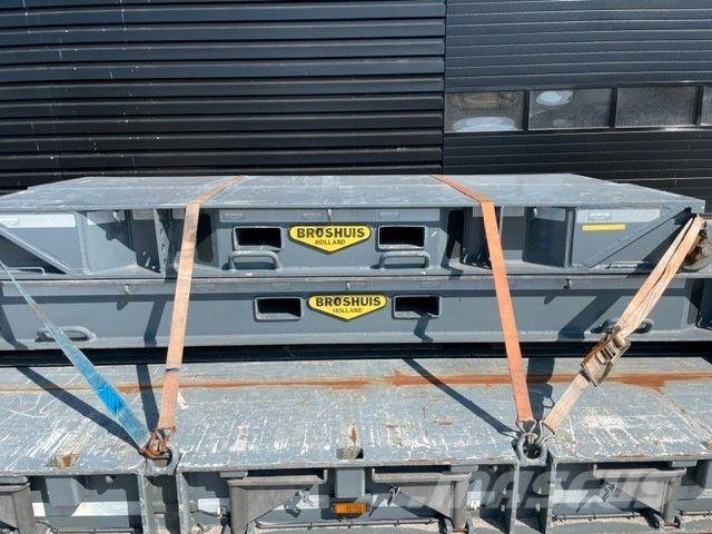 Broshuis 3 achs Tiefbett / 2 x Verlärungsträger / 19 M Low loader-semi-trailers