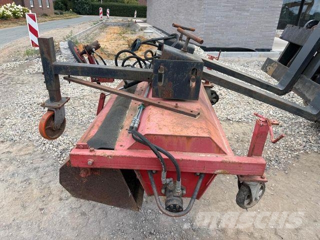 Busch Kehrmaschine Kefék