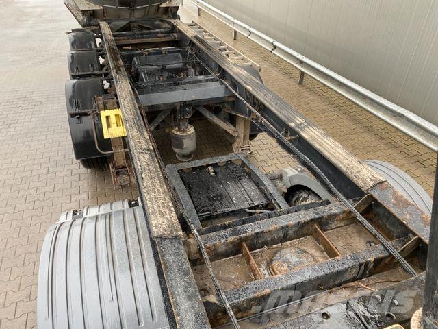 Carnehl CHKS/HH | Stahl 25m³ isoliert*Lift*EBS*Rollplane Naczepy wywrotki / wanny