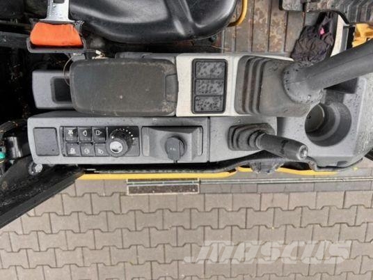 CAT 301.7 CR Εκσκαφάκι (διαβολάκι) < 7t