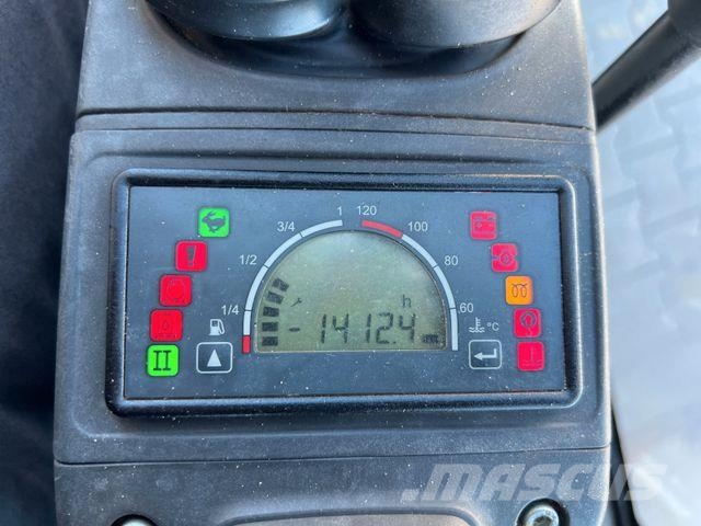 CAT 301.7D / 2015 / nur 1.912h / حفارات صغيرة أقل من 7 طن (حفارات صغيرة)