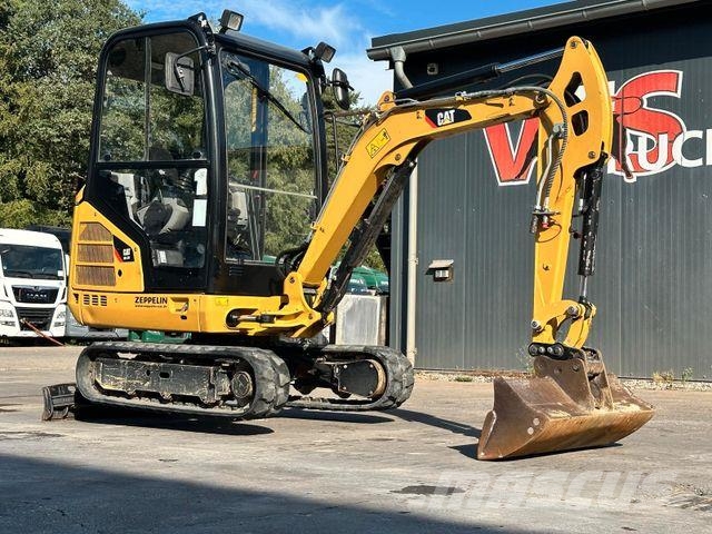 CAT 301.7D Gummikette / 2 Löffel / Schwenkschaufel حفارات صغيرة أقل من 7 طن (حفارات صغيرة)