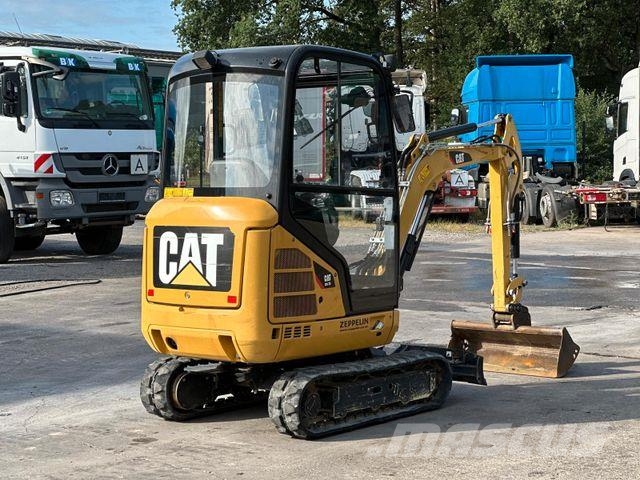 CAT 301.7D Gummikette / 2 Löffel / Schwenkschaufel حفارات صغيرة أقل من 7 طن (حفارات صغيرة)